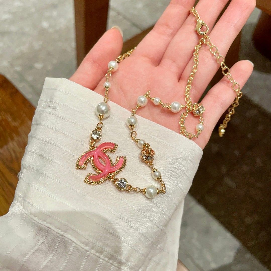 今日特価】CHANEL ヴィンテージ アルファベットネックレス