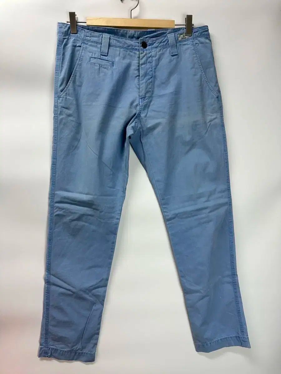 【雷市場（ポンジャン）商品韓国直送】 （ 34 ） Tommy Hilfiger(トミーヒルフィガー) ビンテージウォッシング チノ スカイ