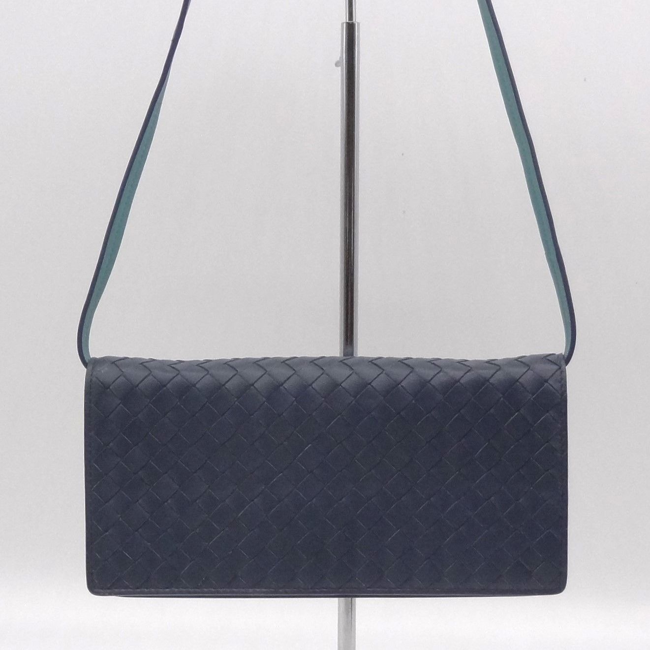 極美品】BOTTEGA VENETA ボッテガヴェネタ ショルダーウォレット 長 