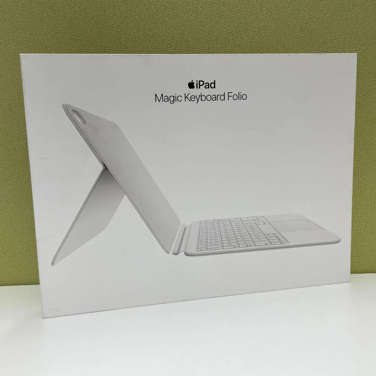 iPad Magic Keyboard Folio 第10世代 MQDP3J/A - メルカリ