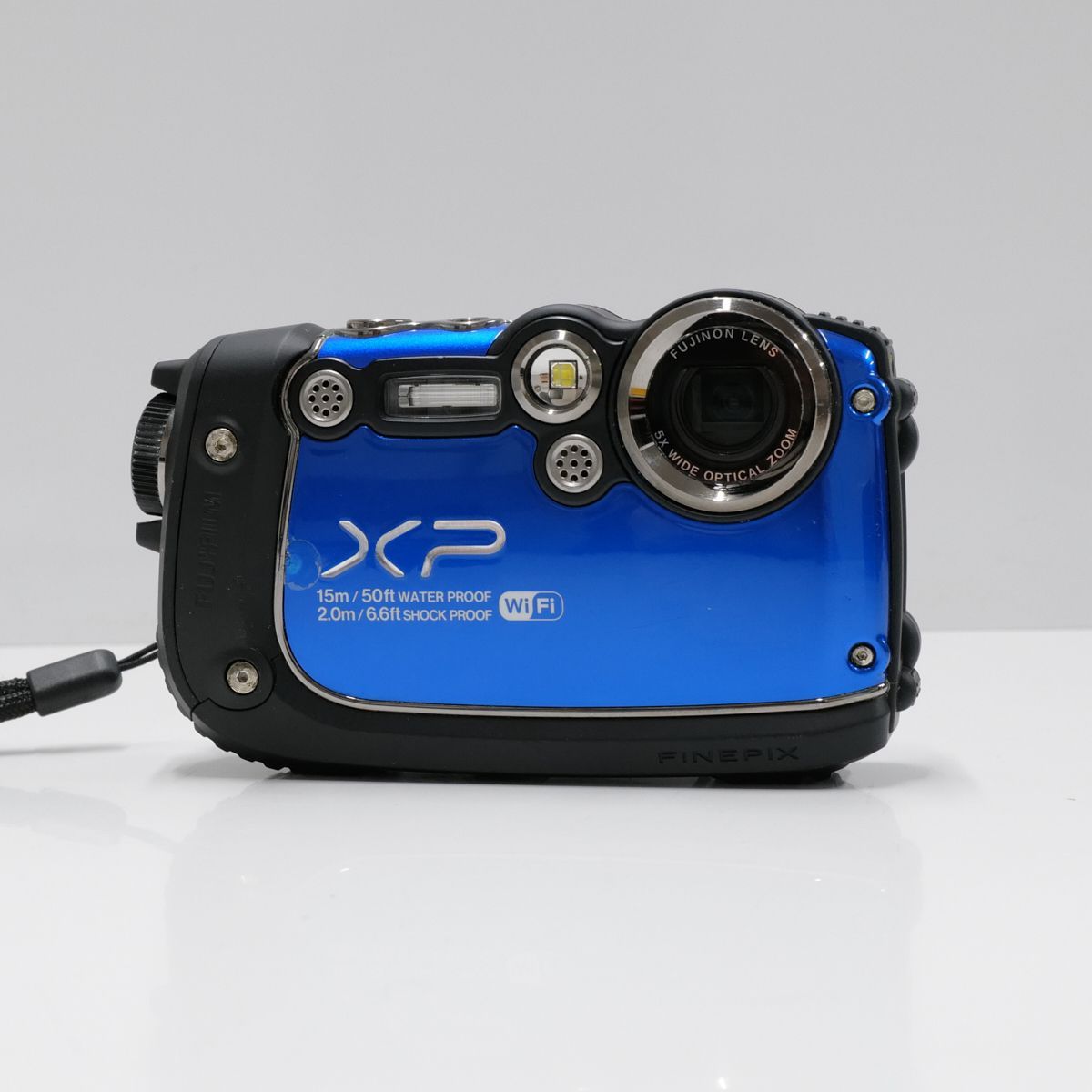 FUJIFILM FinePix XP200 USED美品 タフカメラ 本体＋バッテリー 防水