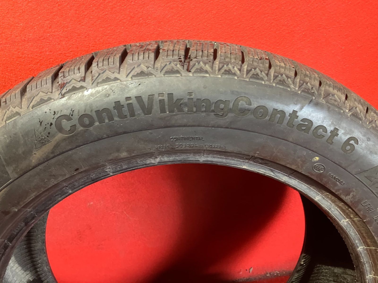 スタッドレスタイヤ 255