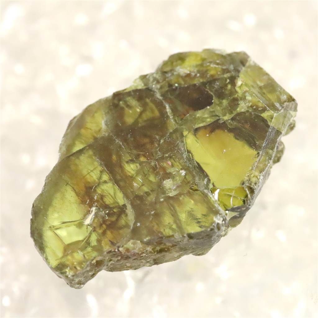 安くて高質の製品を提供! タンザニア モンド産 スフェーン 26mm原石 4.78g 榎本通商33662