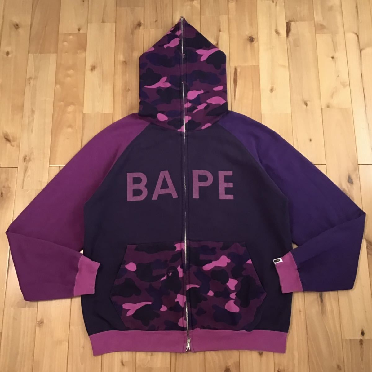 bape ape エイプ シャークパーカー 紫 パープル 迷彩 - パーカー