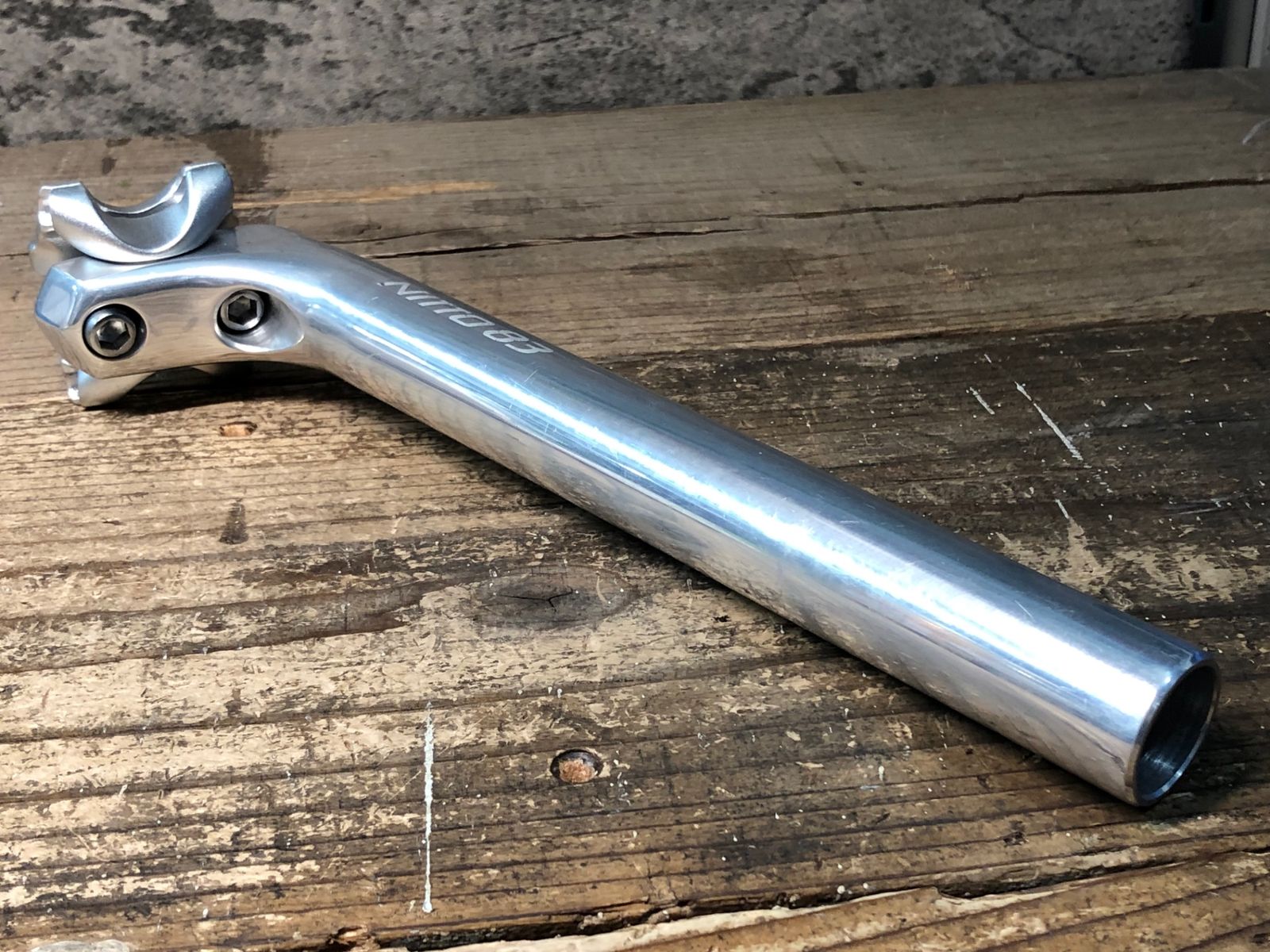 IZ543 日東 NITTO 83 シートポスト シルバー 実測250mm Φ27.2