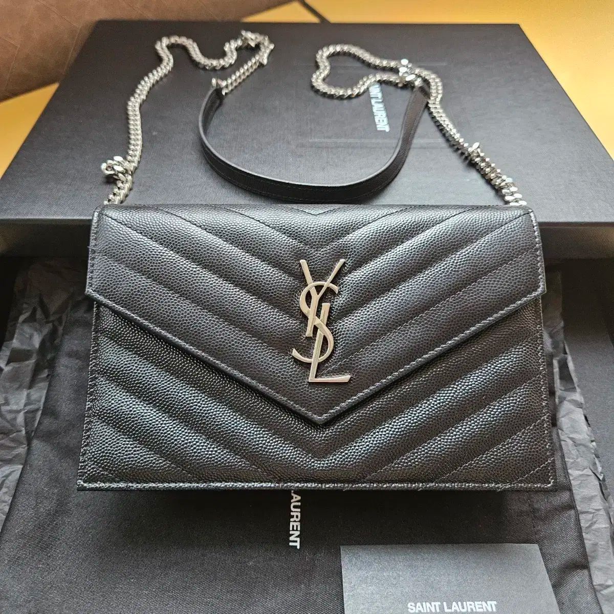 Saint Laurent サンローラン エンベロープ WOC チェーン クロスバッグ