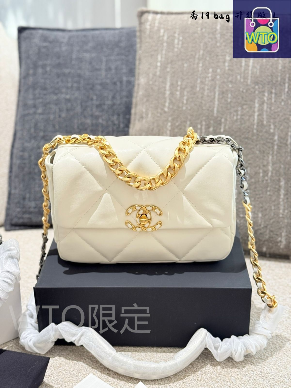 今日特価】Chanel 19 bag シャネル 19 バッグ スモール ブラック