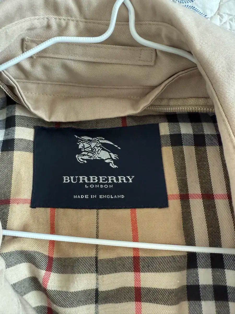バーバリー トレンチコート ベージュ