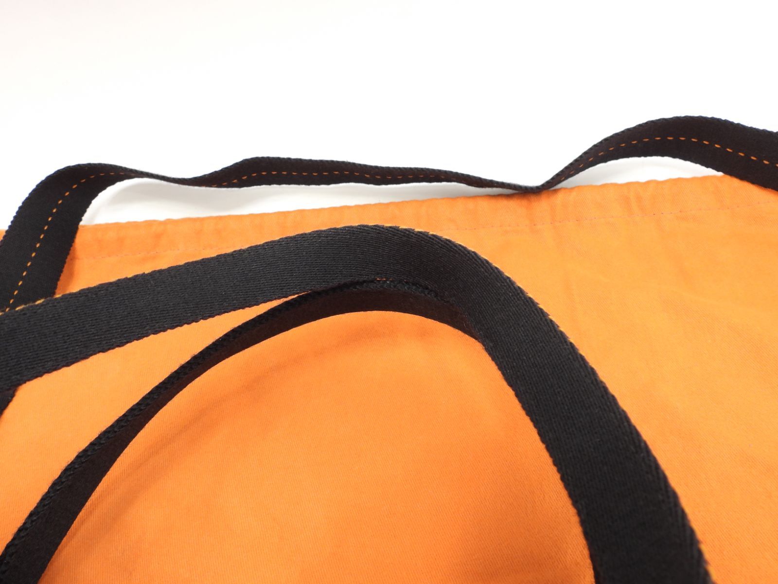 クロスボディバッグ ハンドバッグ