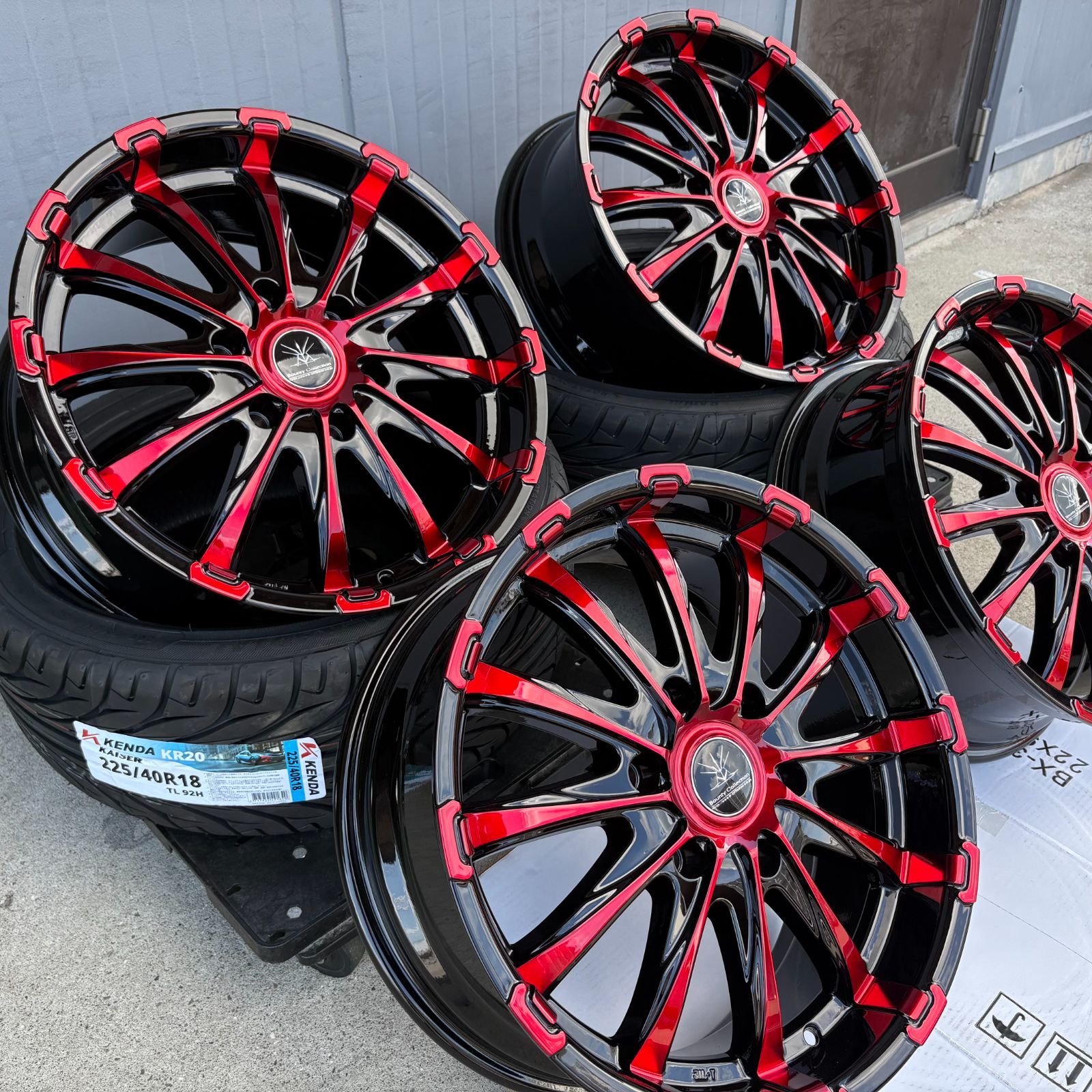 車種】200系ハイエース レジアスエース｜18インチ 国産 TOYO H30