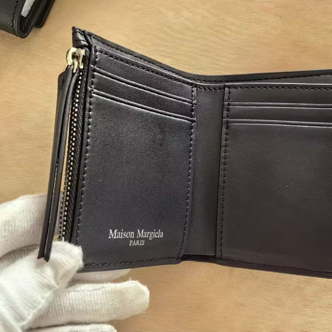 美品✨ Maison Margiela　マルジェラ　三つ折り財布　グレインレザー Maison Margiela メゾンマルジェラ グレインレザー 3つ折り 財布