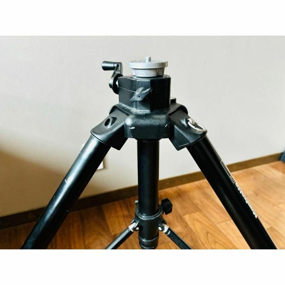 Manfrotto 475B プロギア付き三脚 ヘッドなし (ブラック) - メルカリ