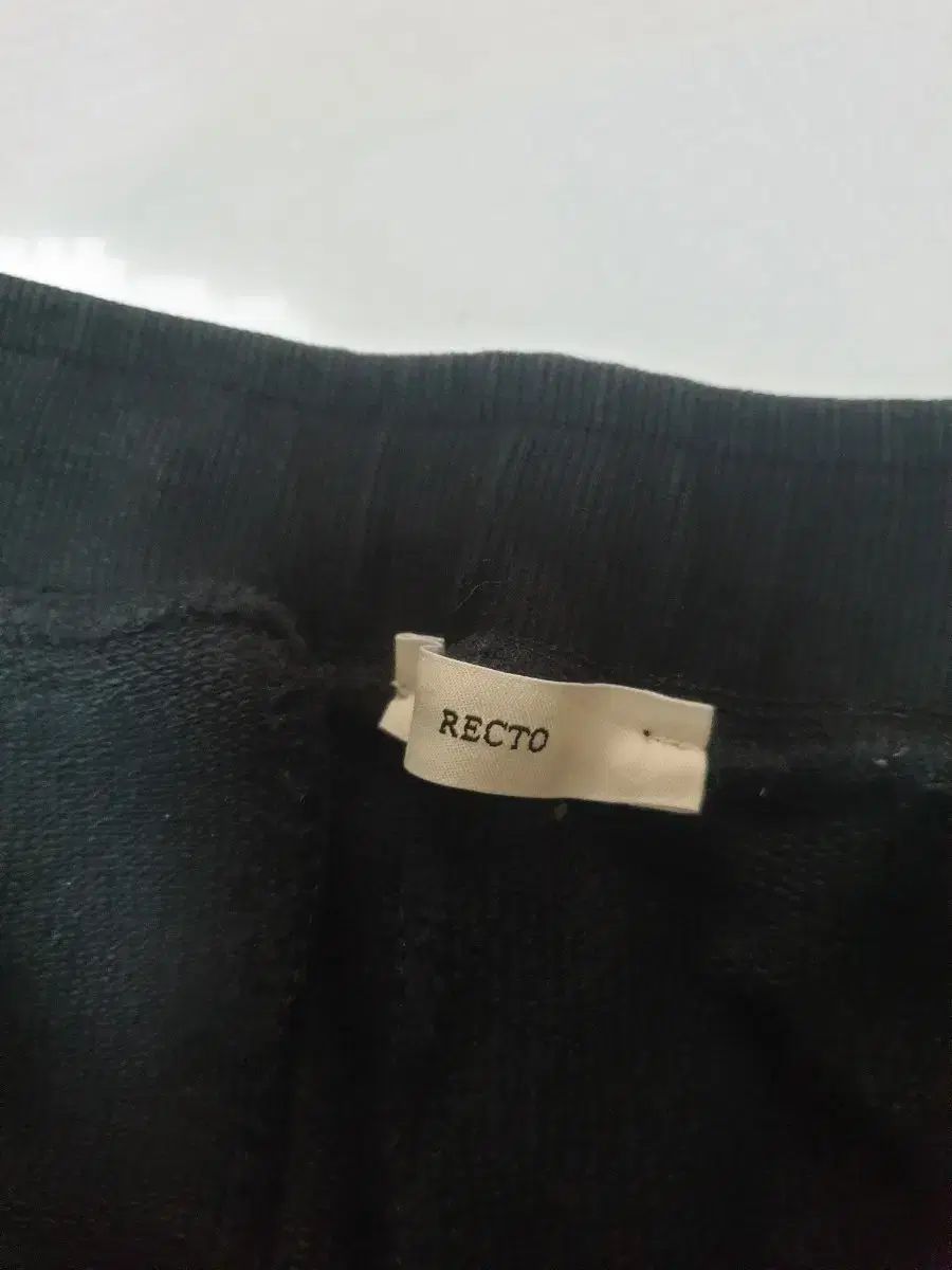RECTO