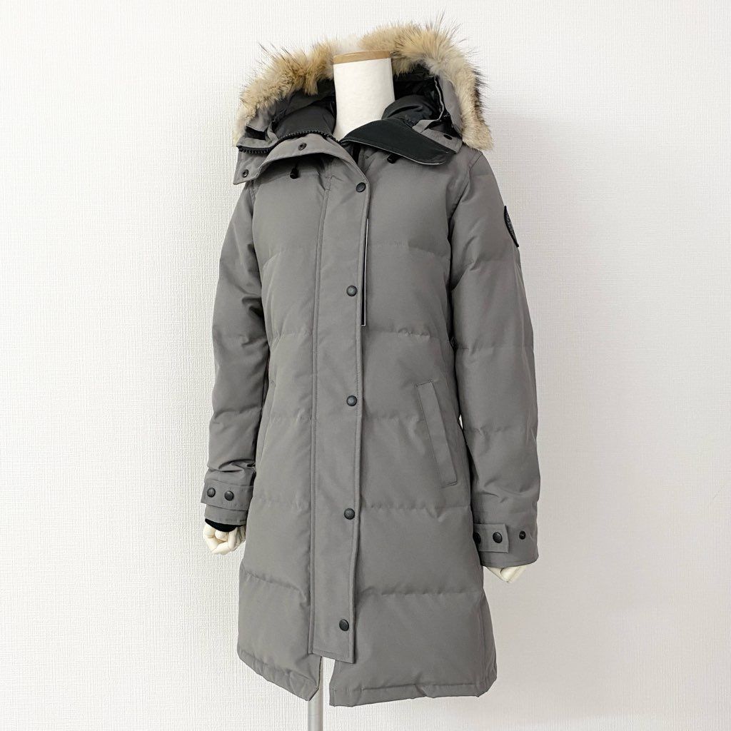 82j4 《新品タグ付き》 CANADA GOOSE カナダグース ブラックレーベル 