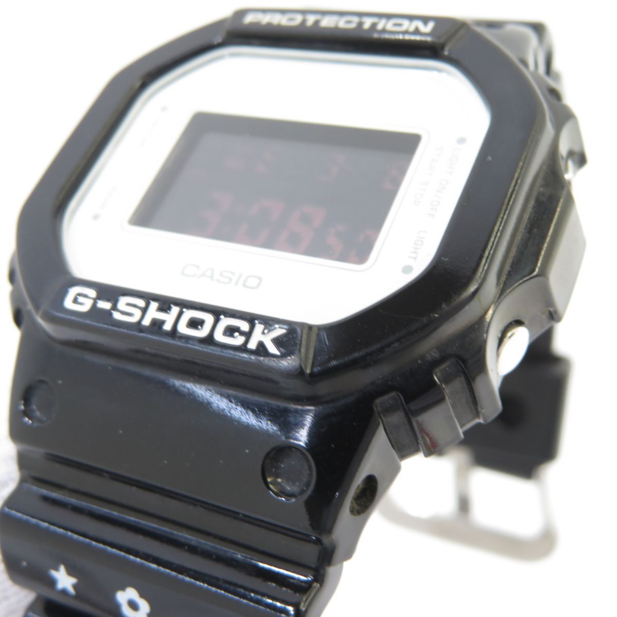 CASIO カシオ G-SHOCK MEDICOM TOY メディコムトイ コラボレーション