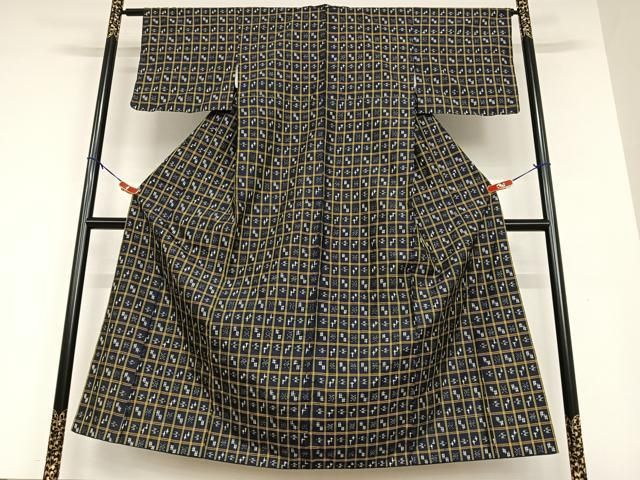 平和屋着物○本場琉球絣 紬 飛鳥格子文 正絹 逸品 AAAU8157zg - メルカリ 