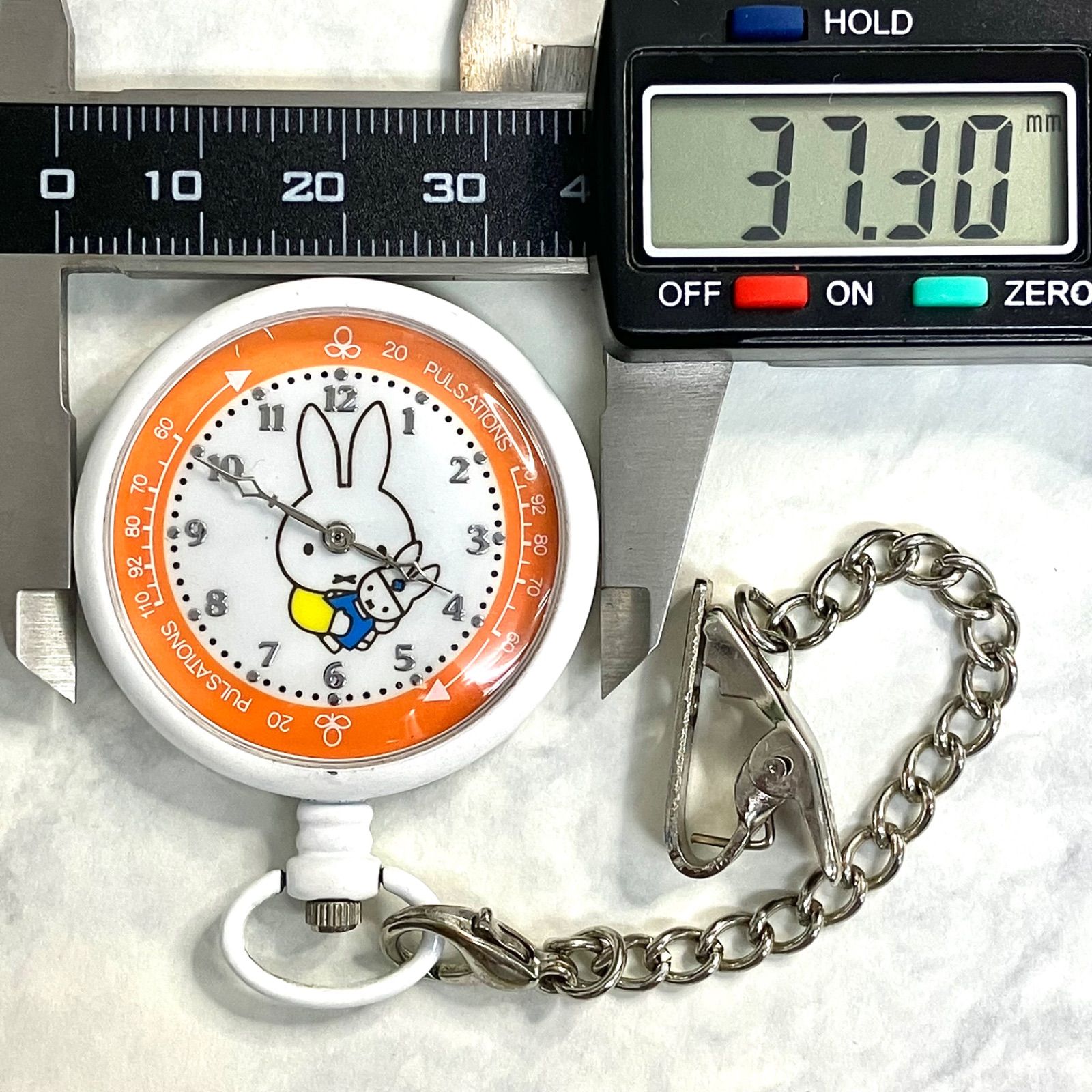 かわいい⭐️ミッフィー懐中時計】 2WAYウォッチ 秒針なし2針 蓄光文字