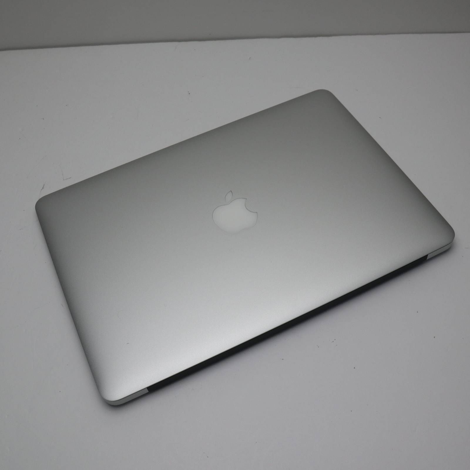 超美品 MacBook Air 2015 13インチ 第5世代 Core i5 8GB SSD 128GB