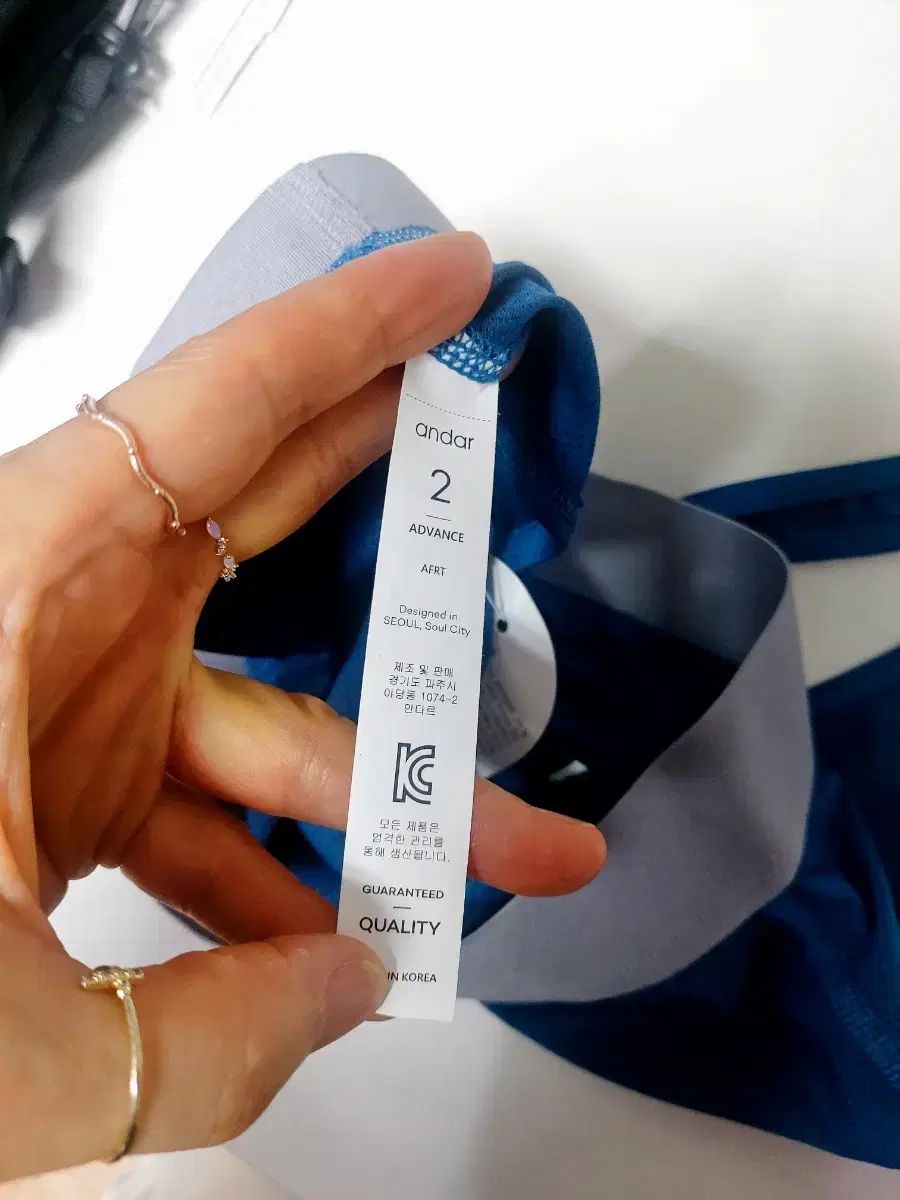 y♡y様 ルルレモン restless 長袖 サイズ6 白＆サイズ8 黒 y♡y