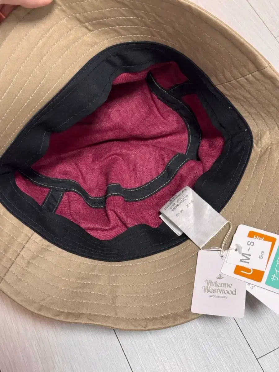 ヴィヴィアン ウエストウッド バケットハット