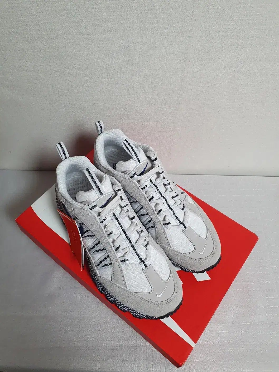 250mm NIKE