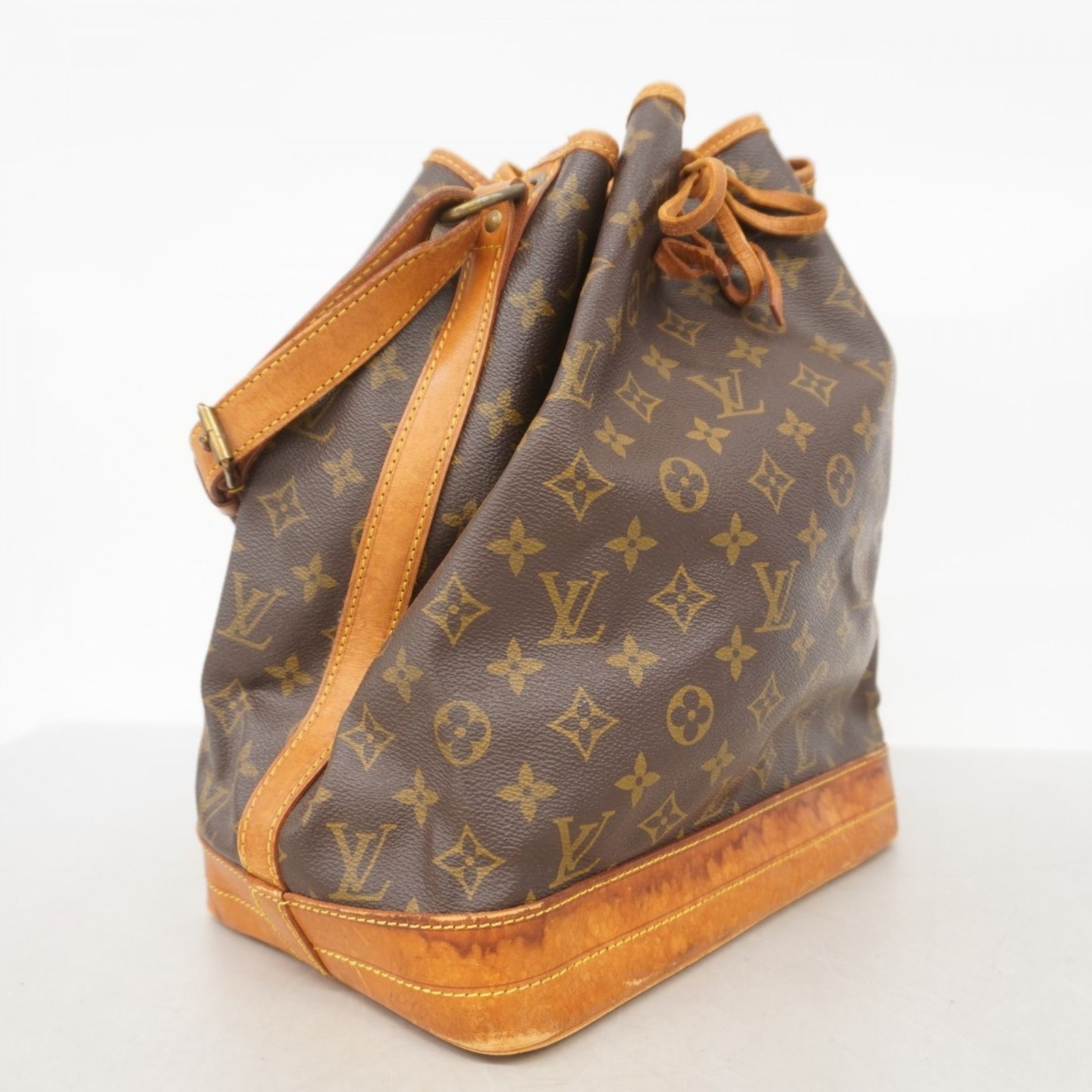 ルイヴィトン LOUIS VUITTON モノグラム M42224 モノグラム ノエ 詳細情報とお値段【ルイ・ヴィトン・ナビ！】