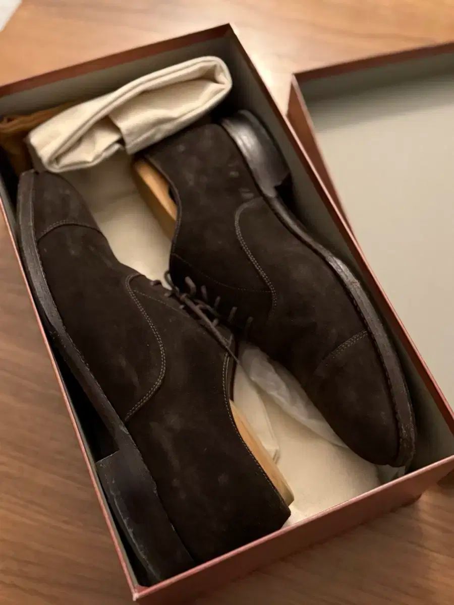 Berwick 1707 メンズ スウェード 靴