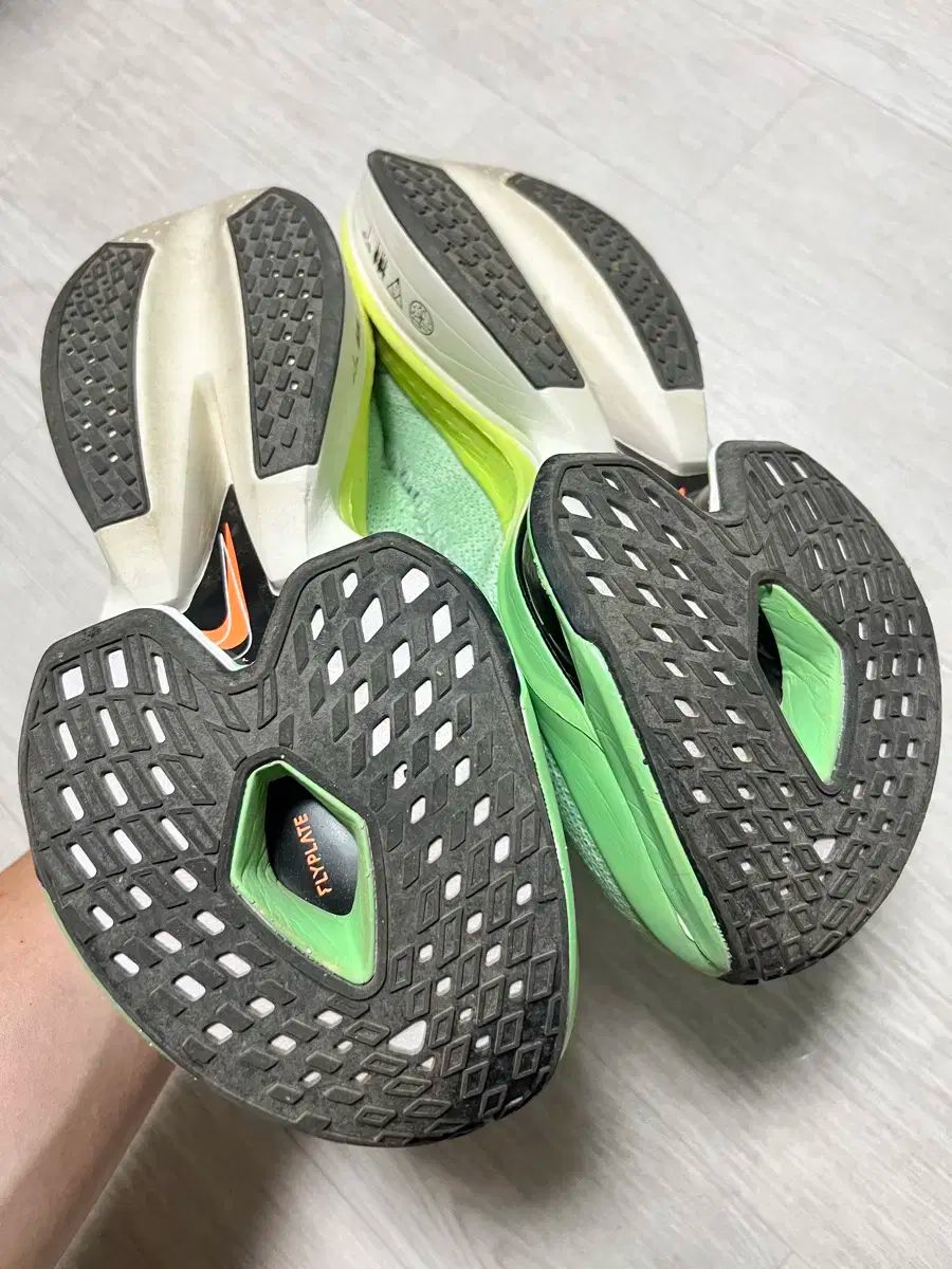 NIKE ナイキ エアズーム アルファフライ ネクスト 2 260