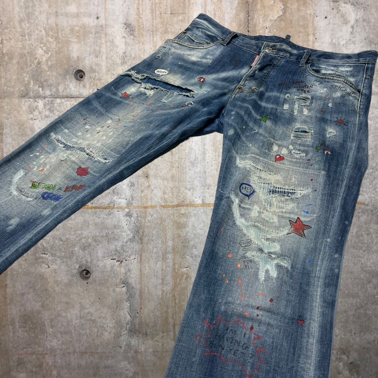 DSQUARED2(ディースクエアード) TRASH LIGHT WASH SKATER JEAN