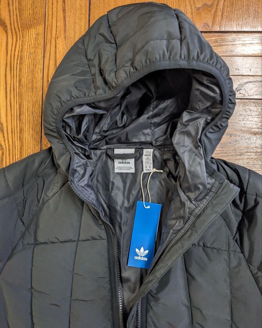 adidas ダウンコート
