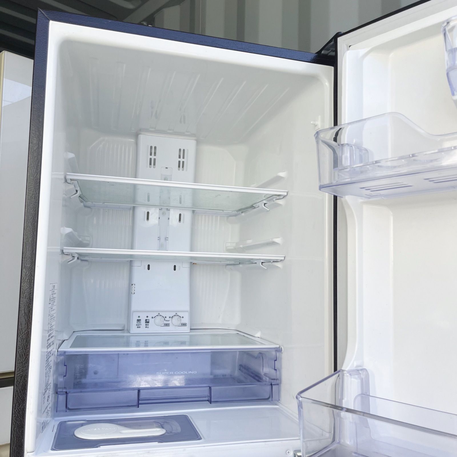 71取付無料！三菱木目調自動製氷機付きおしゃれインテリア272L3ドア冷蔵庫！ 71取付無料！三菱木目調自動製氷機付きおしゃれインテリア272L3