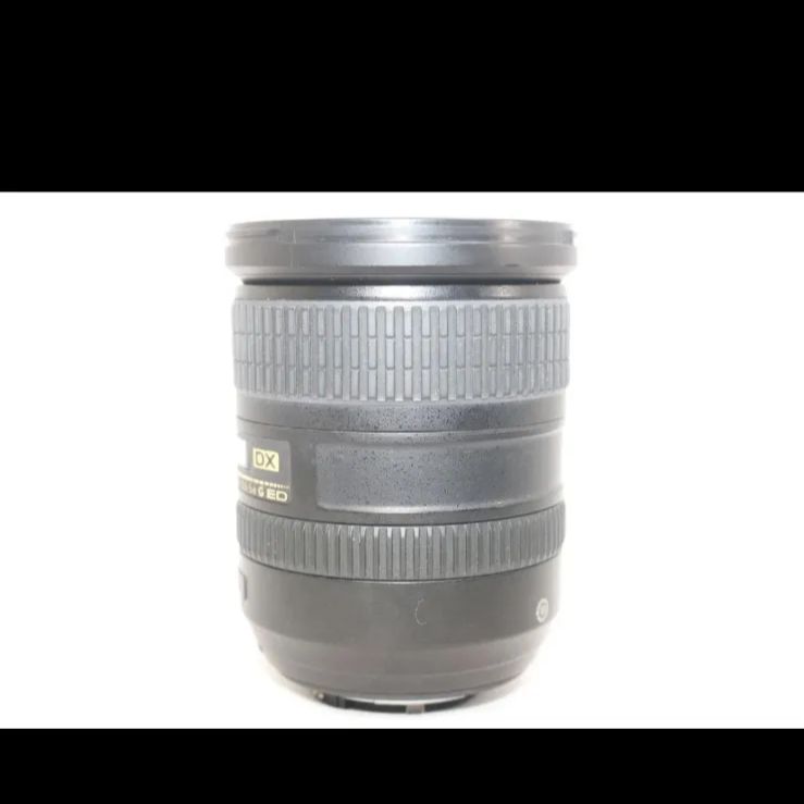 コスパ抜群 広角～望遠 万能レンズ Nikon AF-S 18-200mm VR NIKKOR