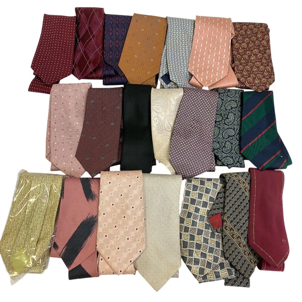 エルメス HERMES ネクタイ フェラガモ イヴサンローラン  他 ブランドネクタイ 21本セット 大量 まとめ ピンク HERMESエルメス フェラガモ イヴサンローラン 他 ブランドネクタイ 21