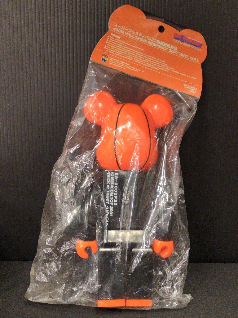 MEDICOMTOY BE RBRICK HALLOWEEN 2001 400