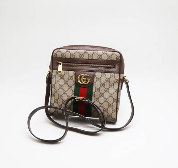 グッチ ショルダーバッグ GG柄 メッセンジャー GUCCI グッチ GG柄メッセンジャーバッグ ショルダーバッグ