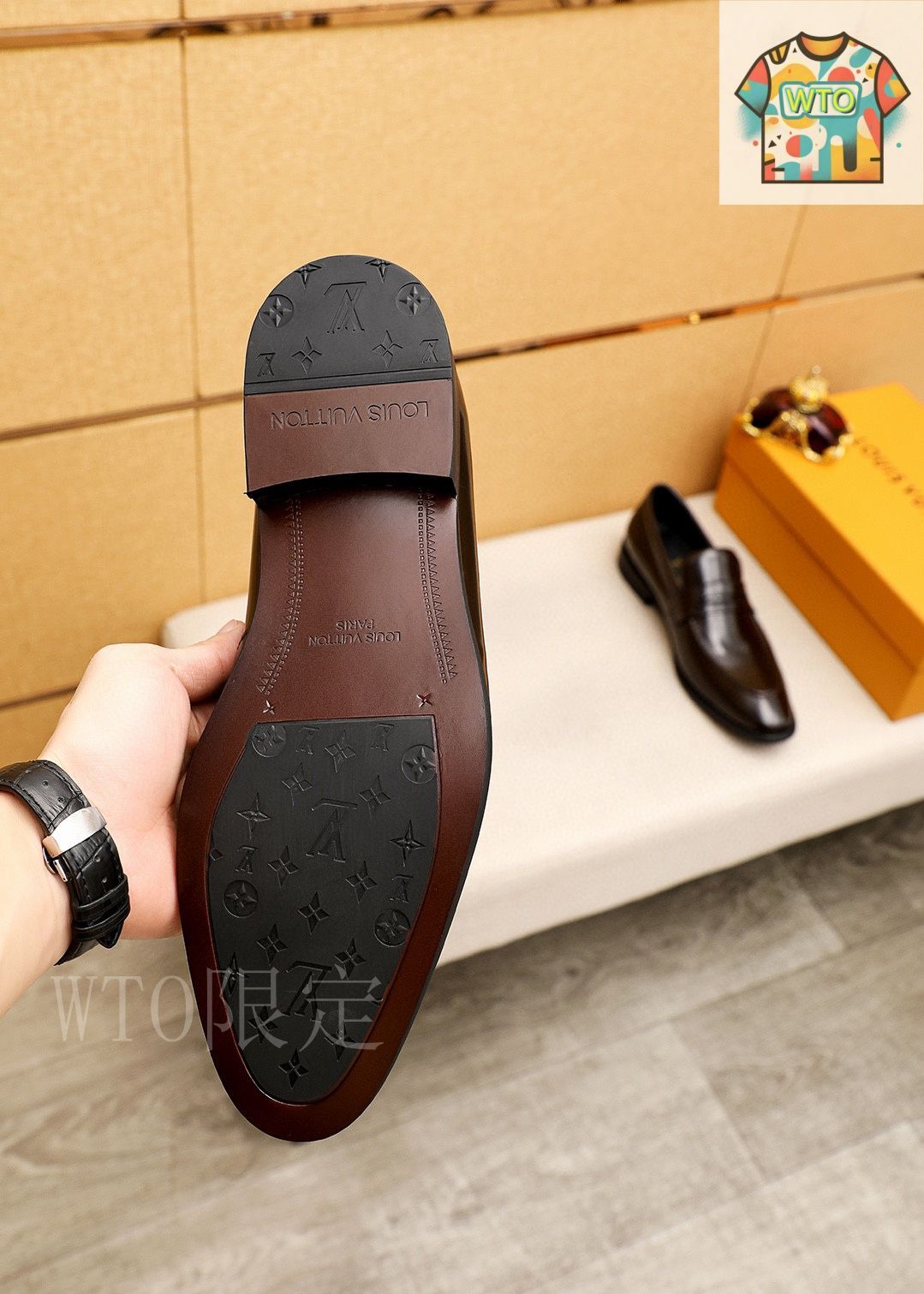 ルイヴィトン　メンズ　革靴 LOUIS VUITTON ルイ・ヴィトン カジュアルレザーシューズ20-ME66
