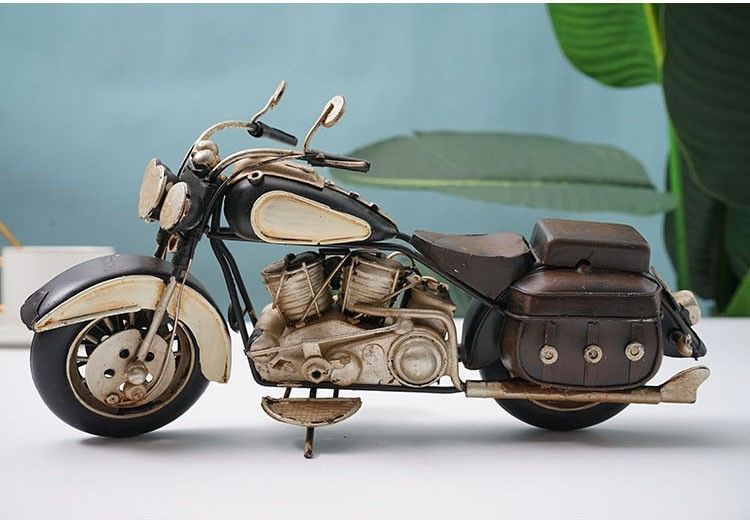 ブリキのバイクフィギュア ヴィンテージ風 B アメリカン 雑貨