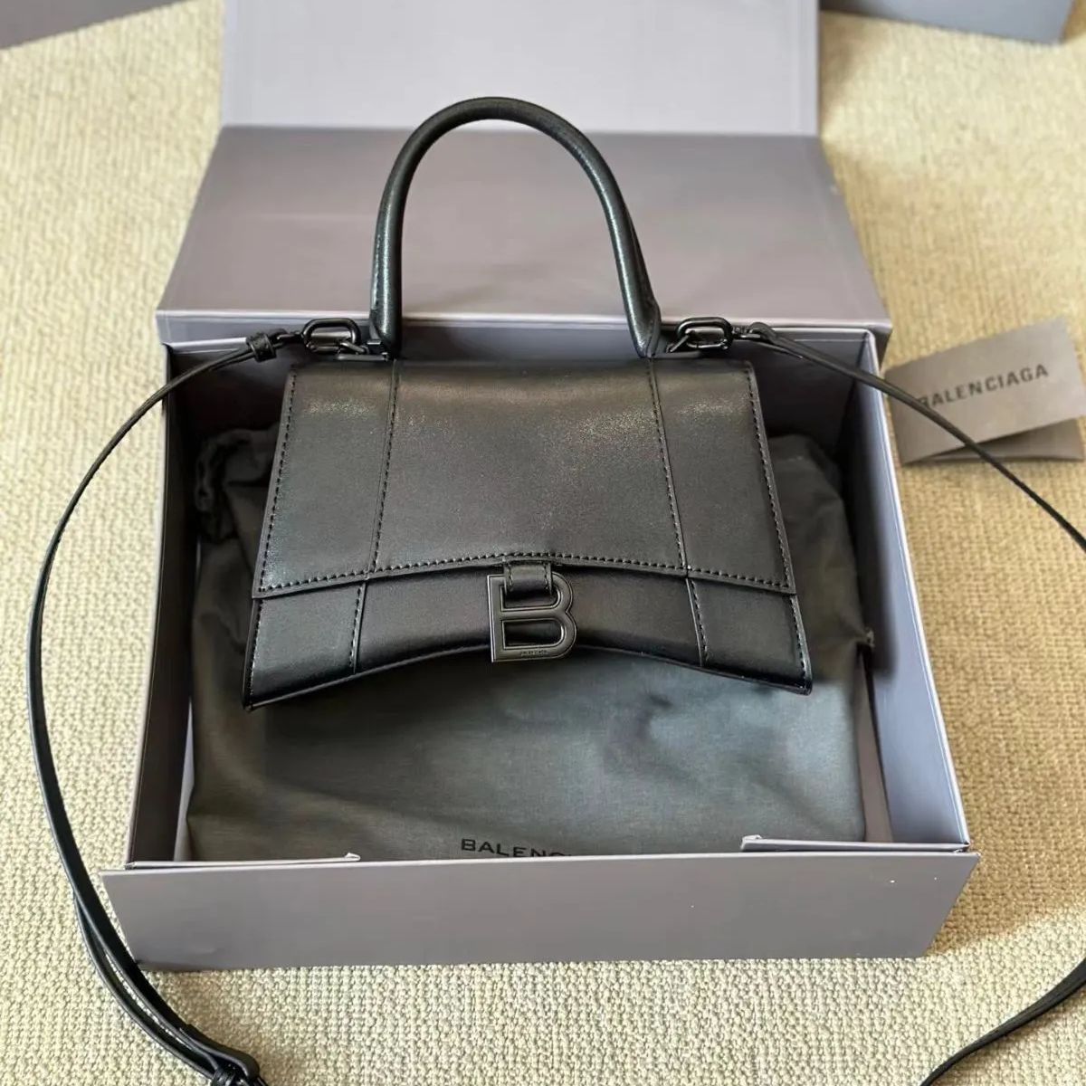 【美品】balenciaga バレンシアガ　ショルダーバッグ