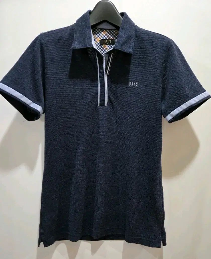 ポロシャツ DAKS 新品未使用品 大きいサイズ44 DAKS ブラック 半袖 ポロシャツ カットソー 新品