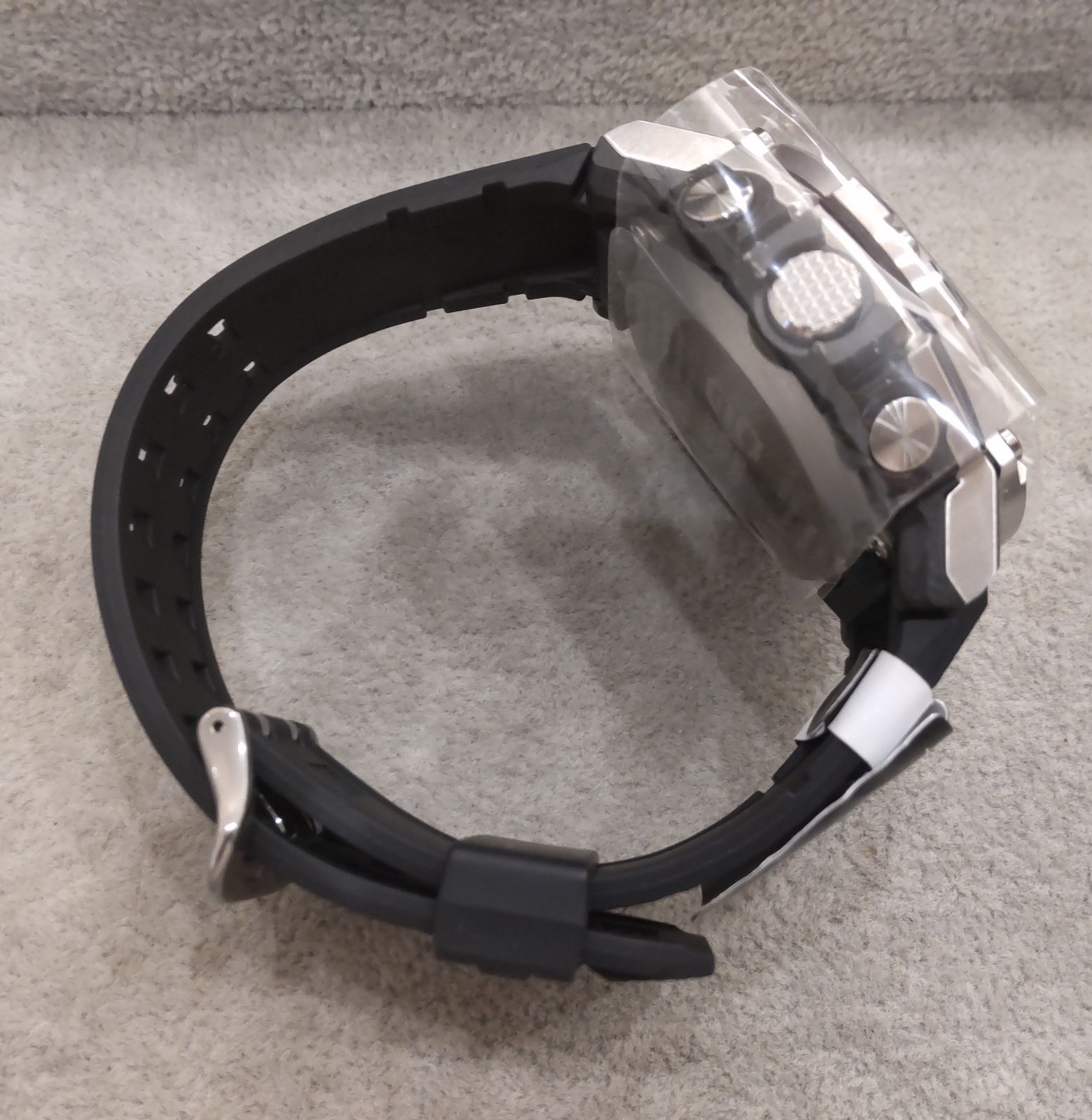 未使用！ CASIO G-SHOCK 5631 GST-B300 タフソーラー - メルカリ
