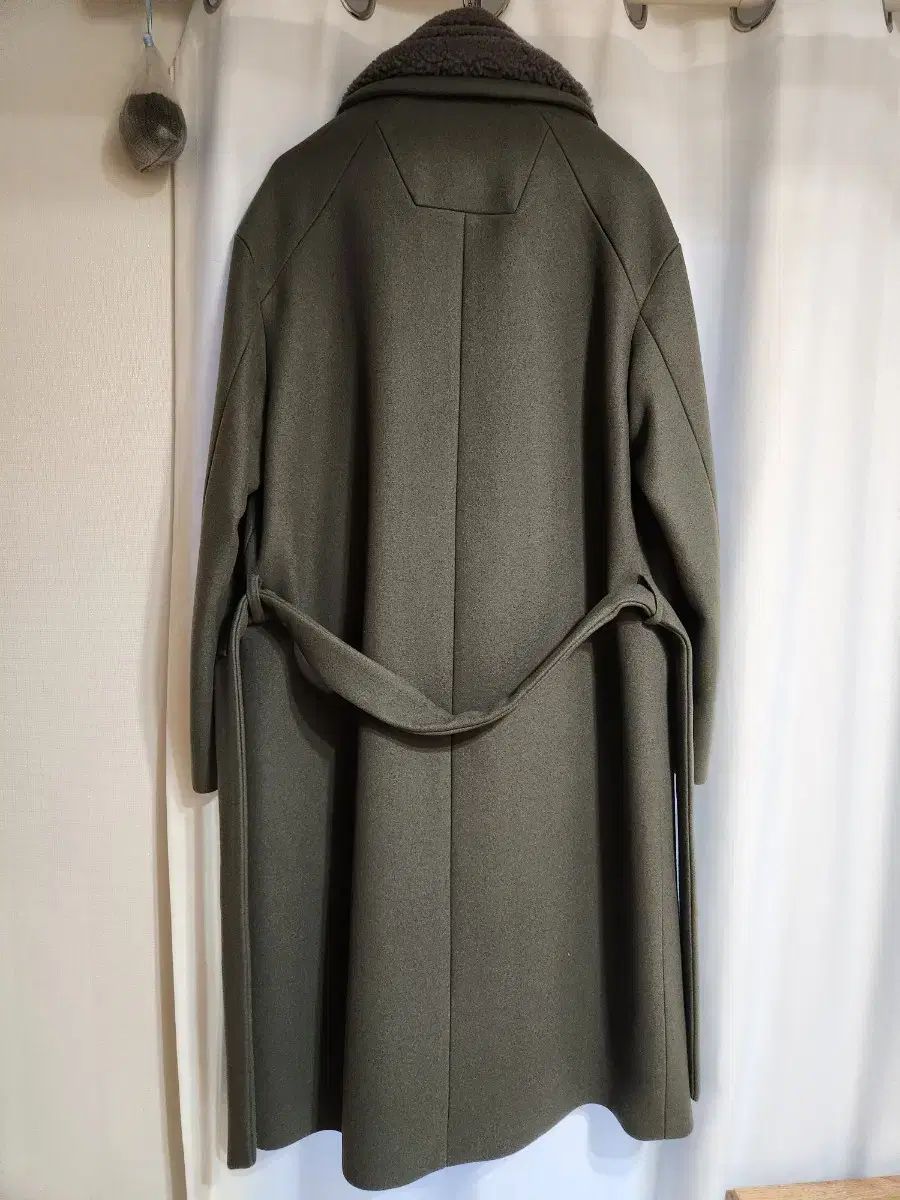 ムートンコート