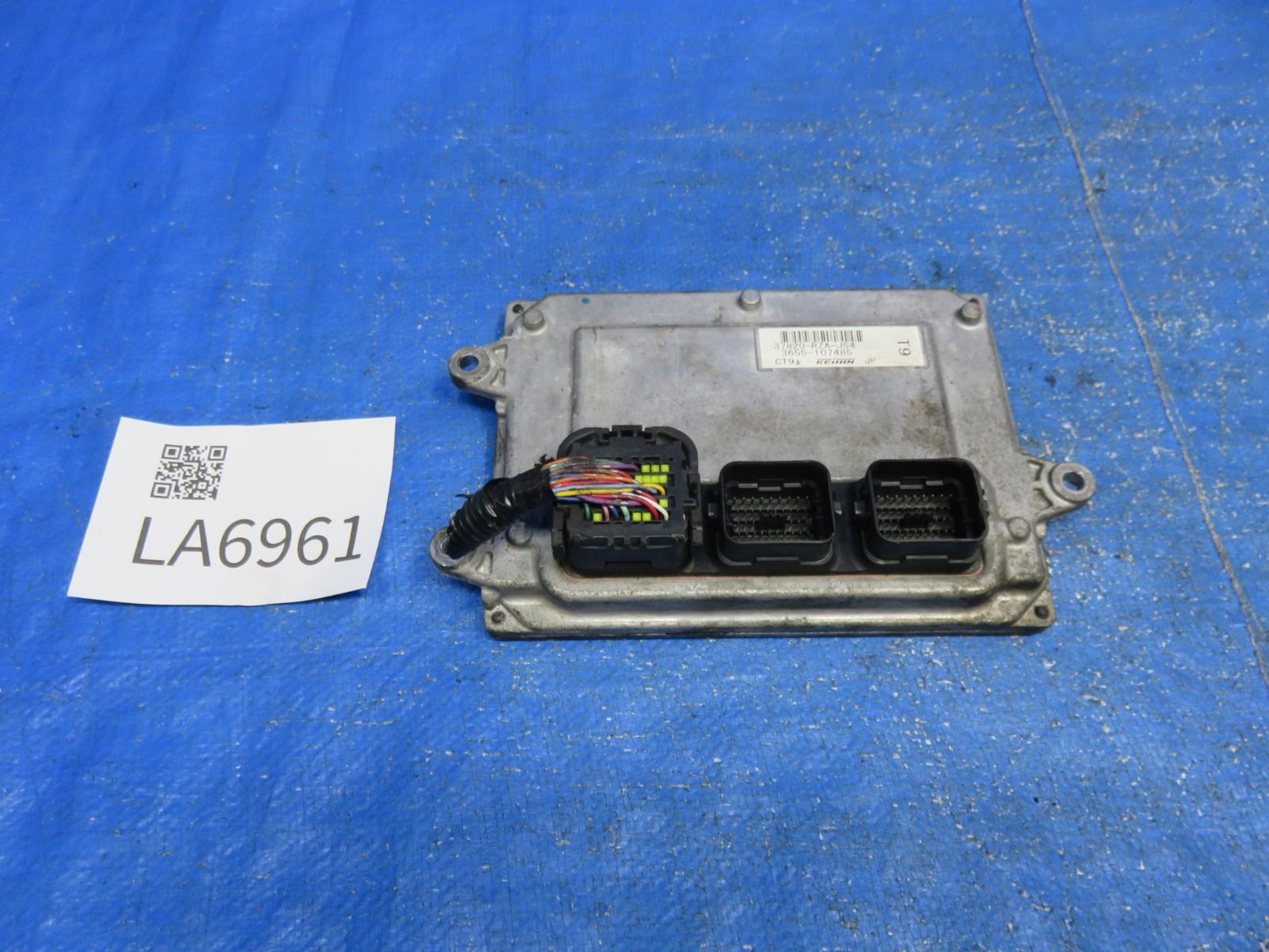 LA6961 ホンダ CR-V RE4 エンジンコンピュータ エンジンコントロールユニット 純正 37820-RZA-J54 RE3 稼働車外し