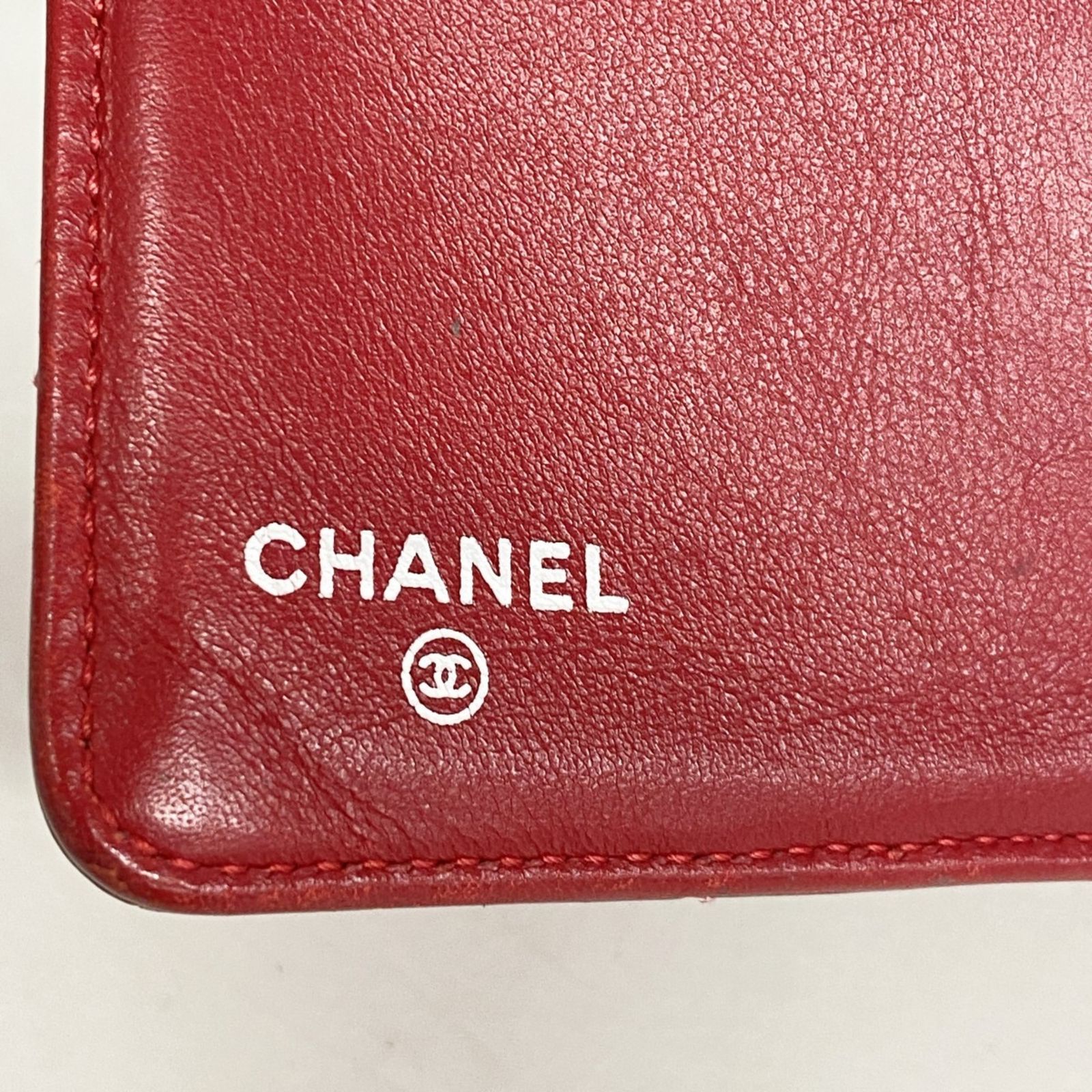 パテントレザー レッド