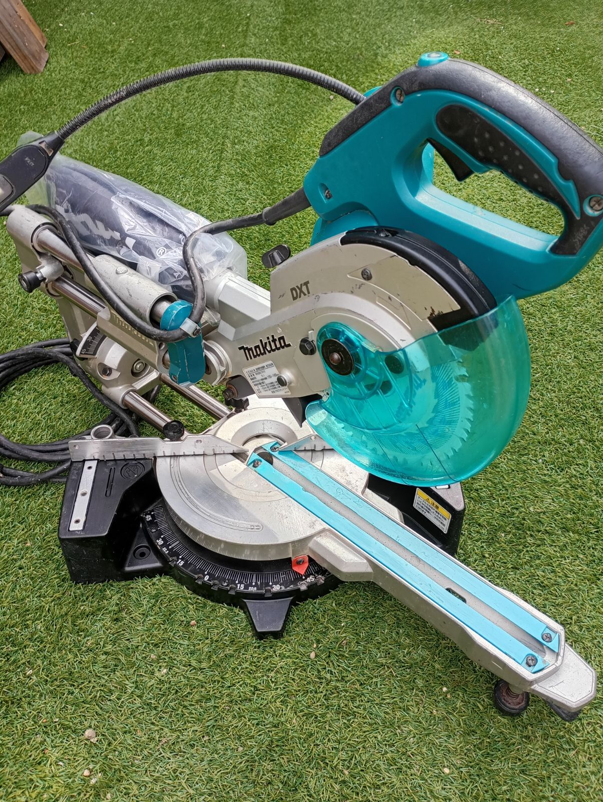 マキタ スライドマルノコ LS0612F 165mm