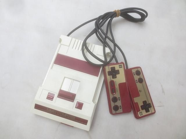 中古品 ゲーム ニンテンドークラシックミニ 本体 ファミコン CLV