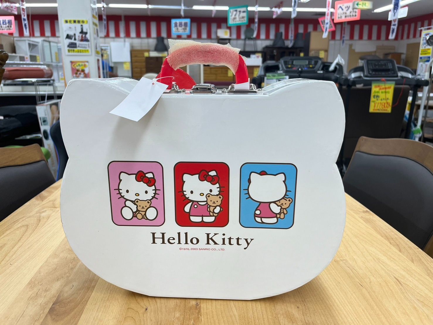 サンリオ キティちゃん ハローキティ BOX おたのしみDカット