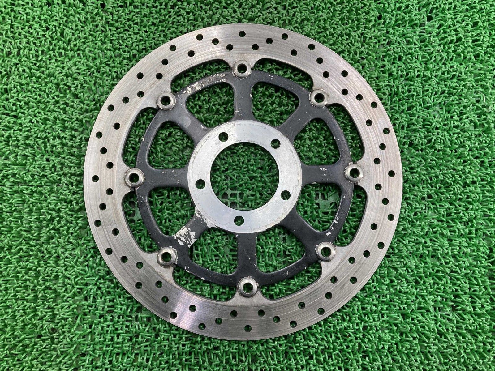 GSX1400 フロントブレーキディスク 片側 スズキ 純正 バイク 部品 GY71A 曲がり無し そのまま使える L 車検 Genuine qA