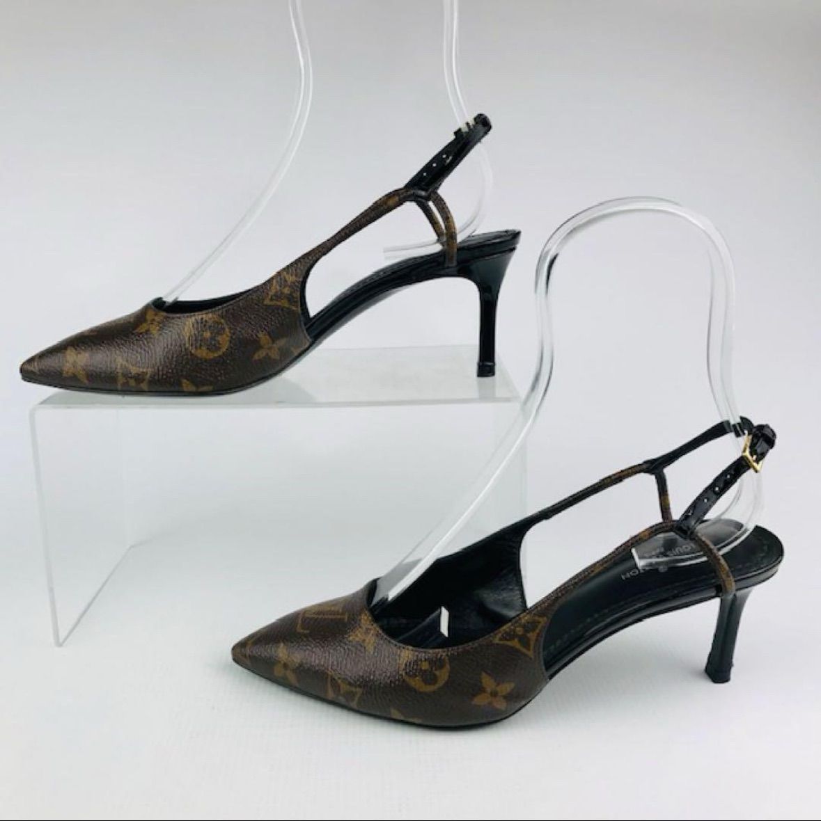 ルイヴィトン　モノグラム　レディース　ストラップパンプス　サンダル ルイヴィトン モノグラム レディース ストラップパンプス サンダル