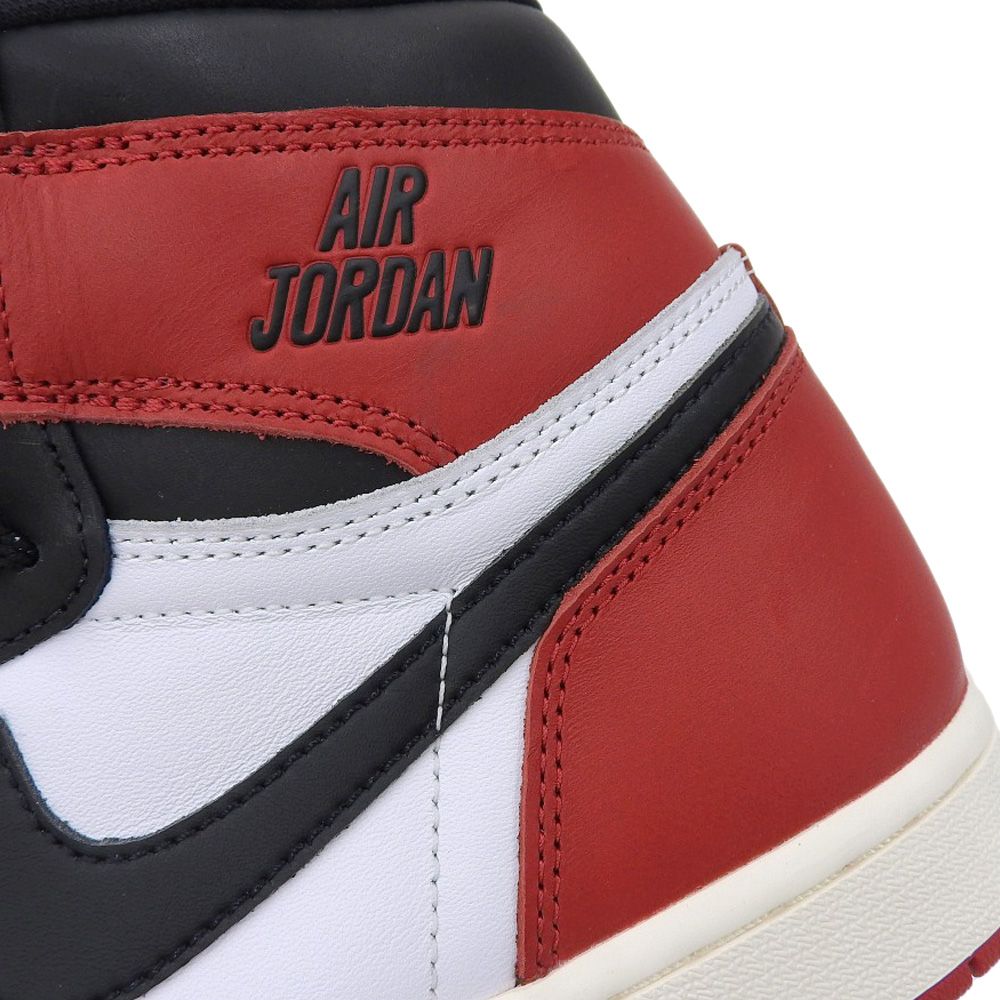 NIKE ナイキ 新品同様 NIKE ナイキ Air Jordan 1 Retro High OG NIKE ナイキ 新品同様 NIKE ナイキ Air Jordan 1 Retro High OG