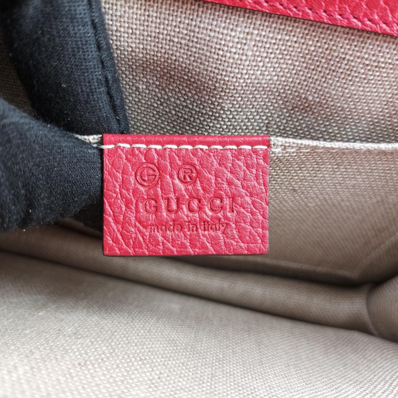 グッチGucciインターロッキングG